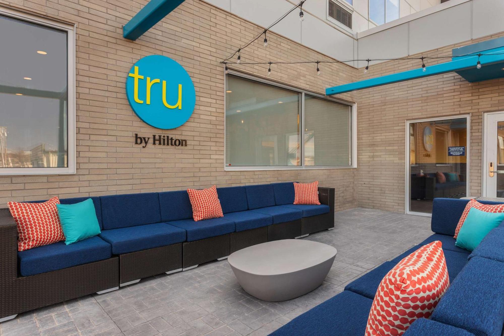 Tru By Hilton Janesville Extérieur photo